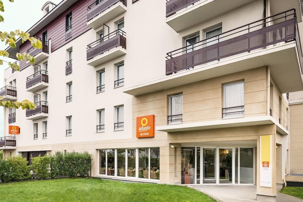 Aparthotel Adagio Access Carrieres Sous Poissy Dış mekan fotoğraf